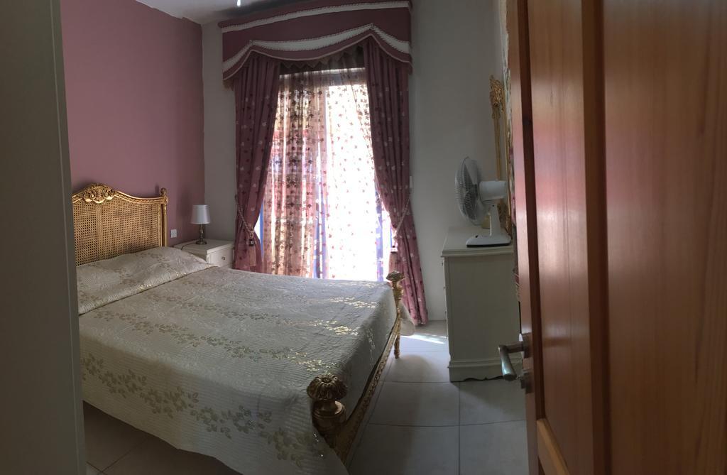 Ix Xaluppa J6 Appartement Għajnsielem